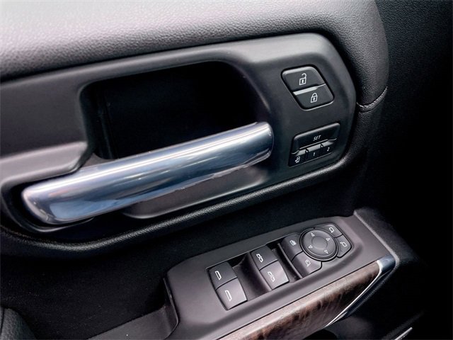 Used 2021 GMC Sierra 1500 Denali w/ Denali Ultimate Package image 13
