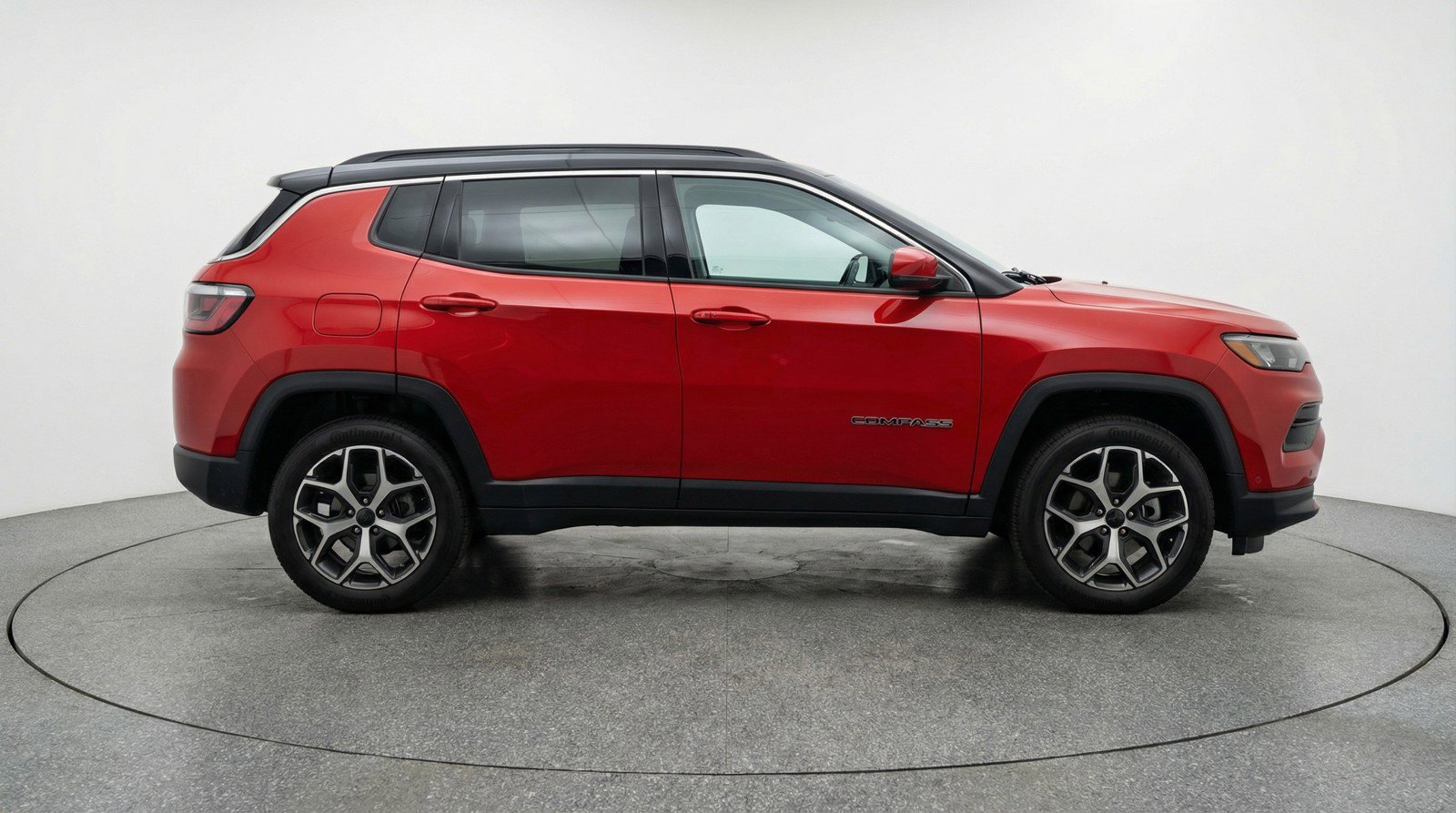 Used 2025 Jeep Compass Limited AWD/4WD image 11