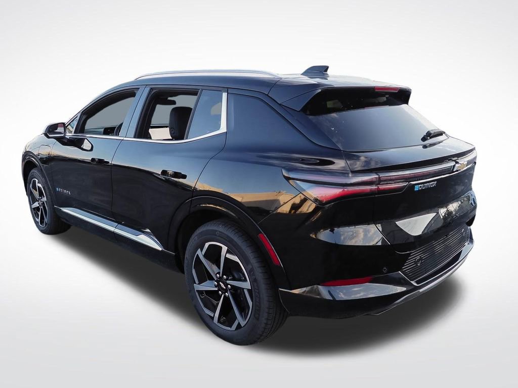 Used 2025 Chevrolet Equinox EV LT w/ Convenience Package FWD image 5