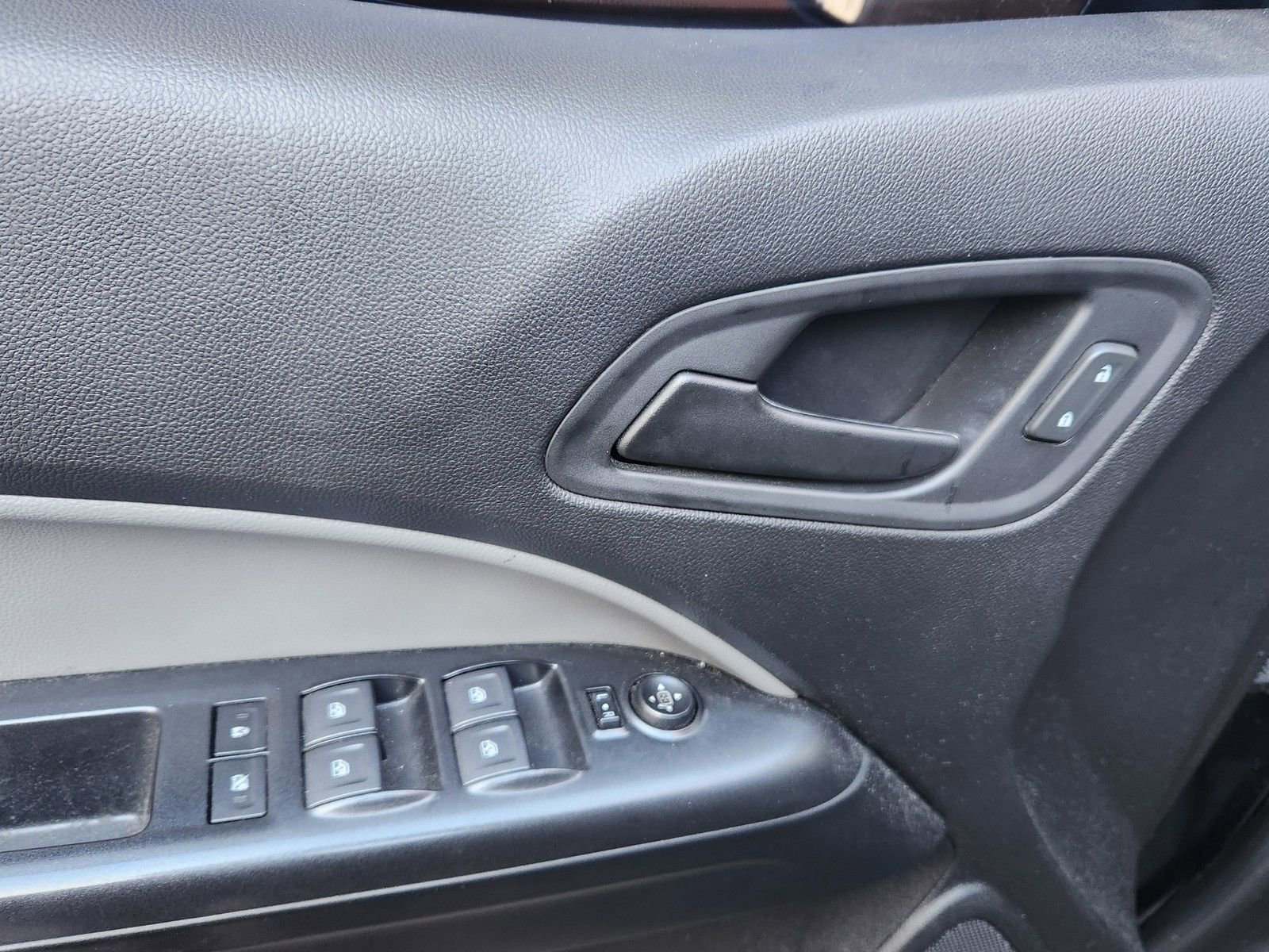 Used 2020 Chevrolet Colorado W/T w/ WT Convenience Package image 9