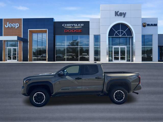 Used 2024 Toyota Tacoma TRD Off-Road AWD/4WD image 2
