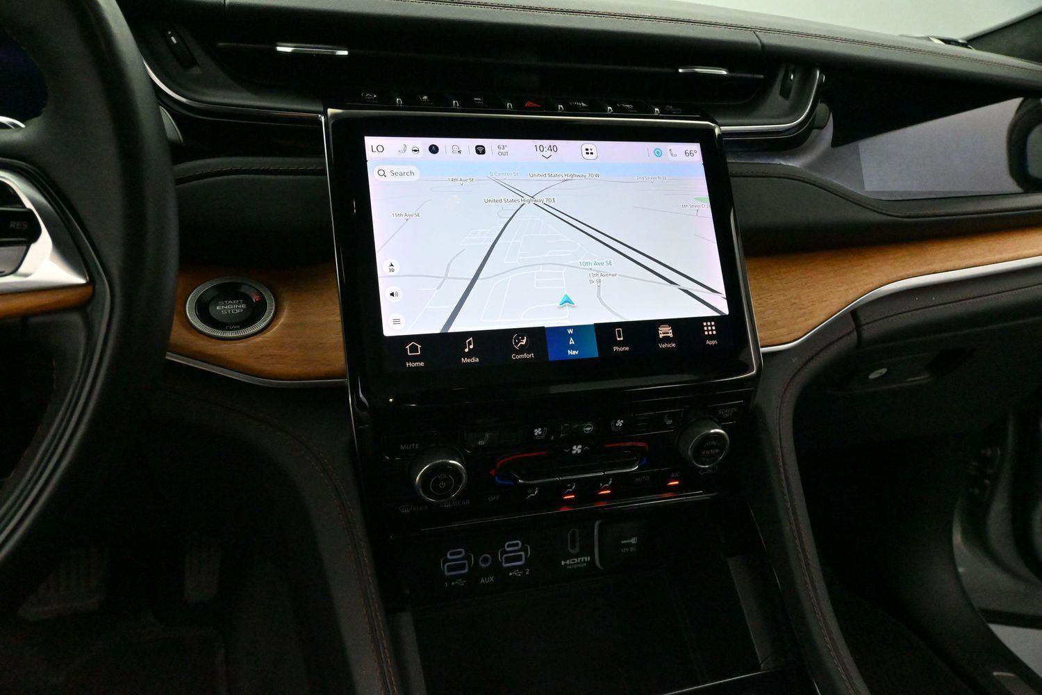 Used 2023 Jeep Grand Cherokee L Summit image 18