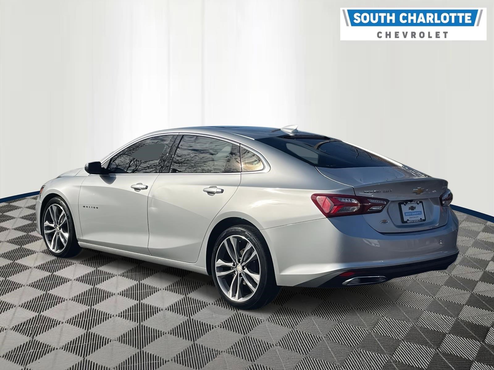 Used 2022 Chevrolet Malibu Premier image 4