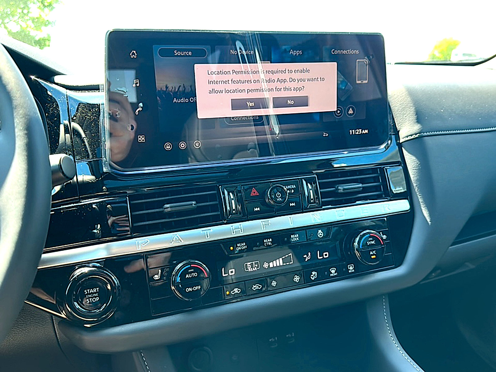New 2026 Nissan Pathfinder SL w/ SL Premium Package FWD image 23