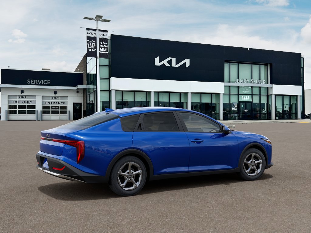 New 2026 Kia K4 FWD image 7