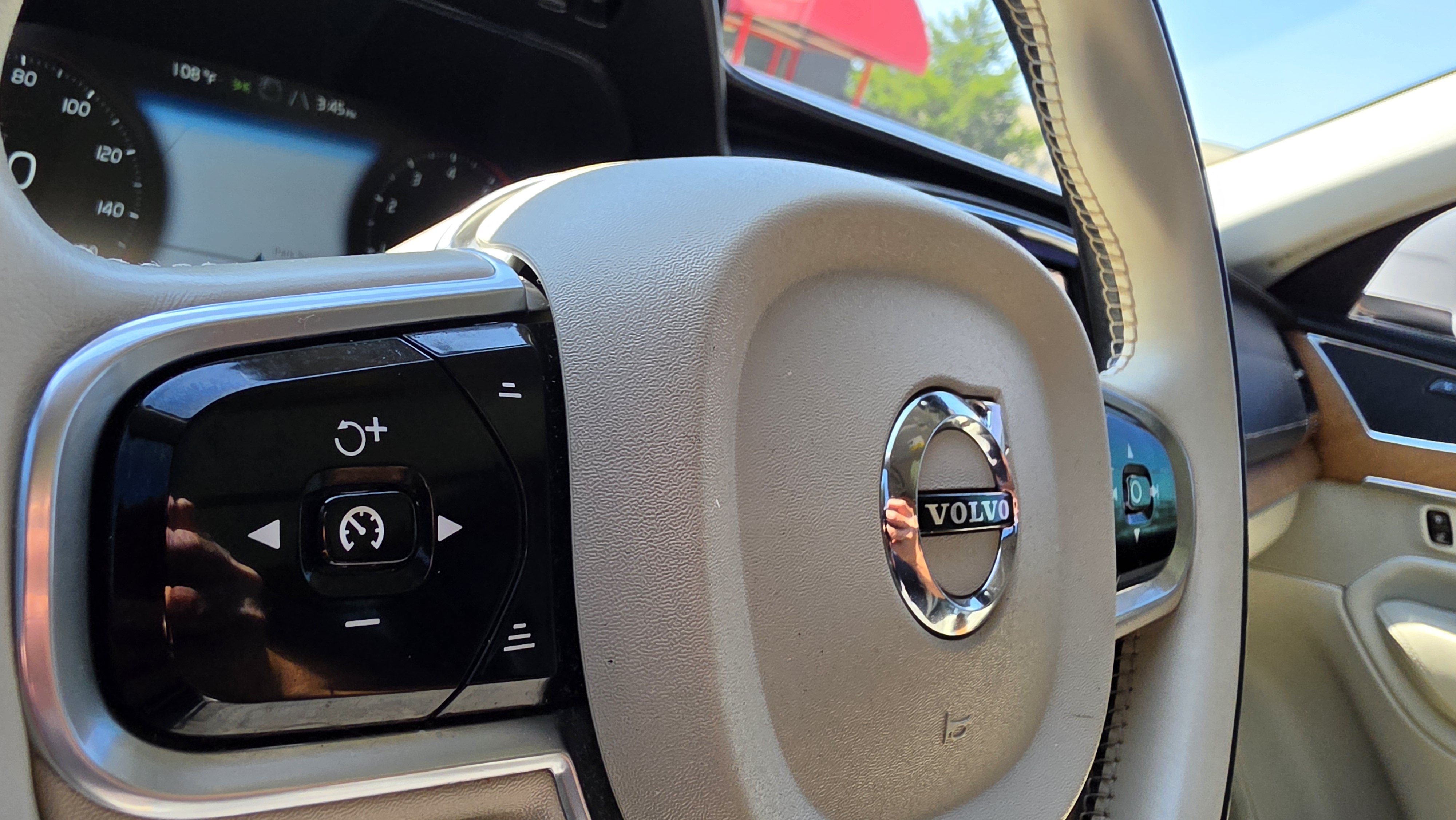Used 2016 Volvo XC90 T6 Inscription AWD/4WD image 45