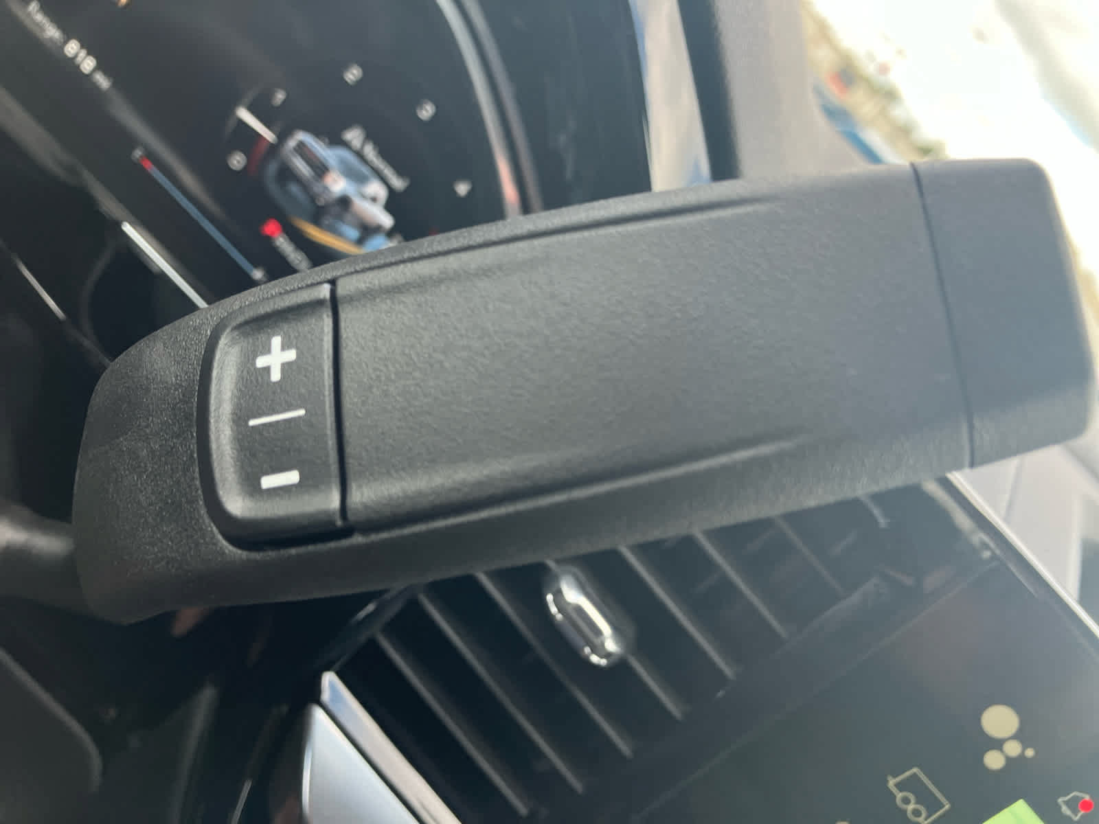 New 2026 GMC Sierra 2500 SLE AWD/4WD image 22