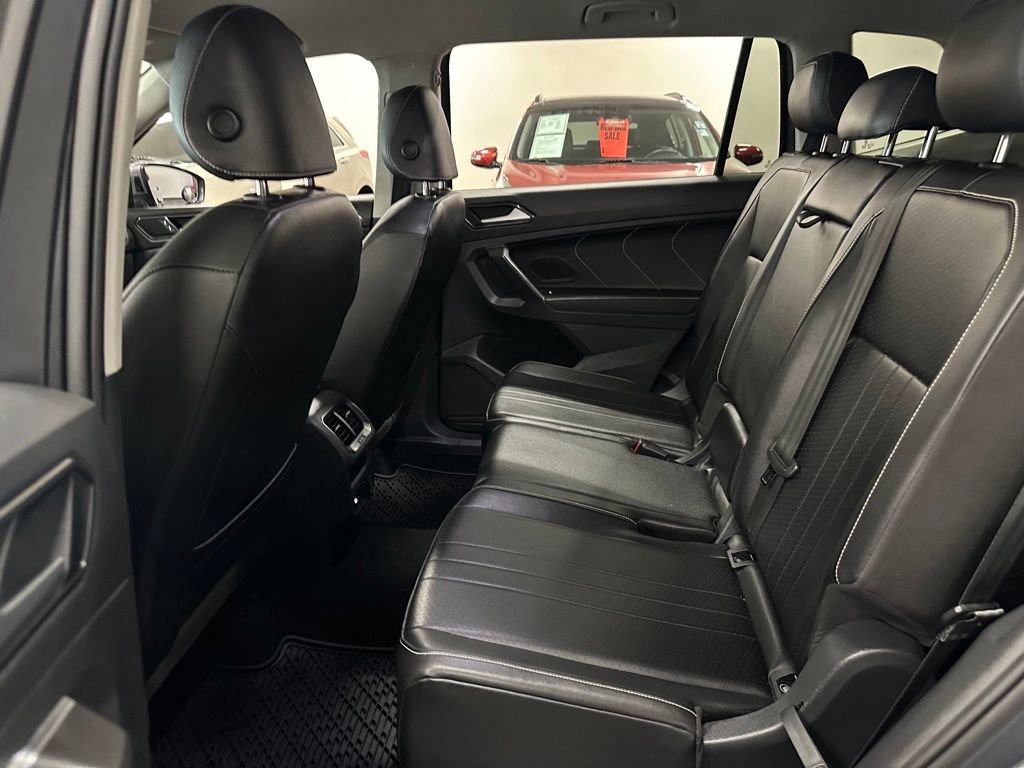 Used 2022 Volkswagen Tiguan SE FWD image 26