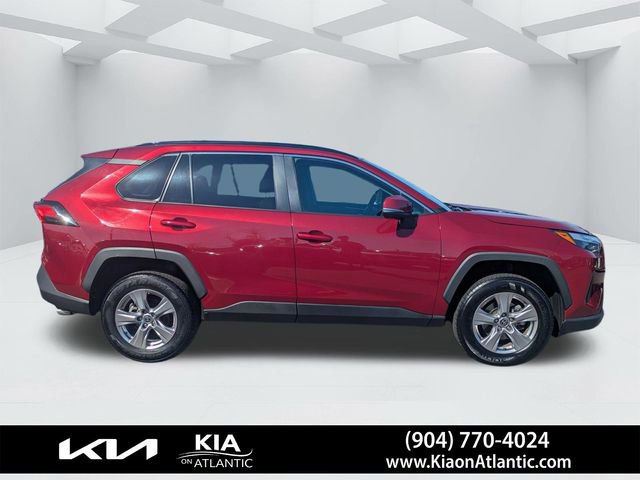 Used 2023 Toyota RAV4 XLE FWD image 2