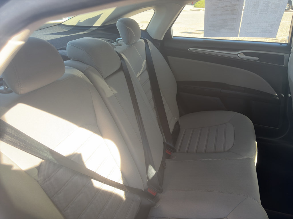 Used 2020 Ford Fusion S FWD image 23