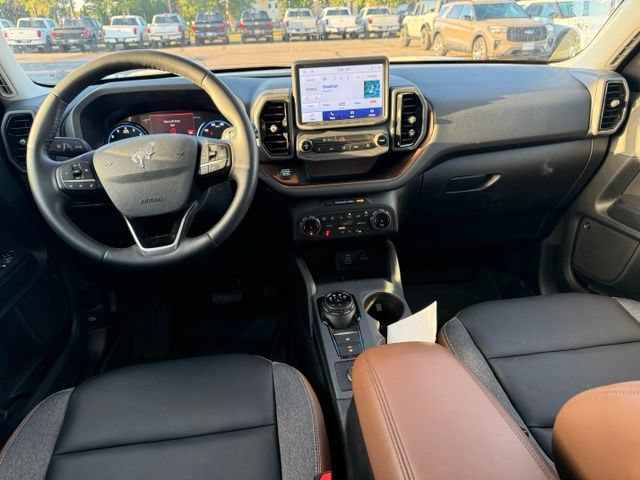 Used 2024 Ford Bronco Sport Outer Banks w/ Tech Package AWD/4WD image 15