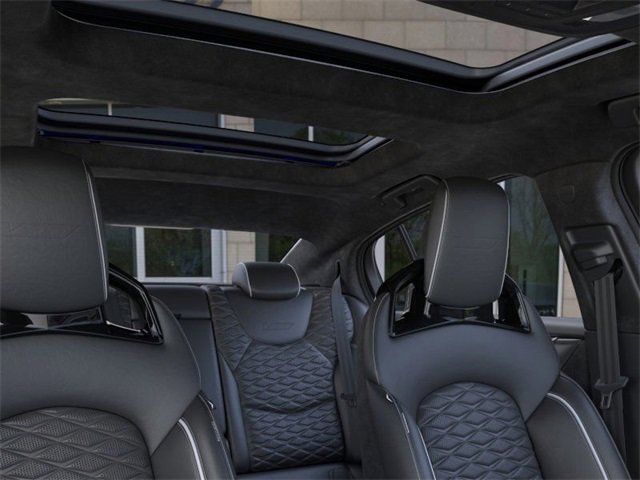 New 2026 Cadillac CT5 V w/ LPO, ONYX Package image 24