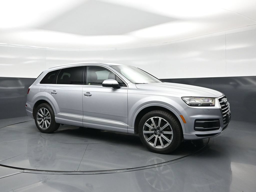 Used 2017 Audi Q7 3.0T Premium Plus w/ Premium Plus Package AWD/4WD image 60