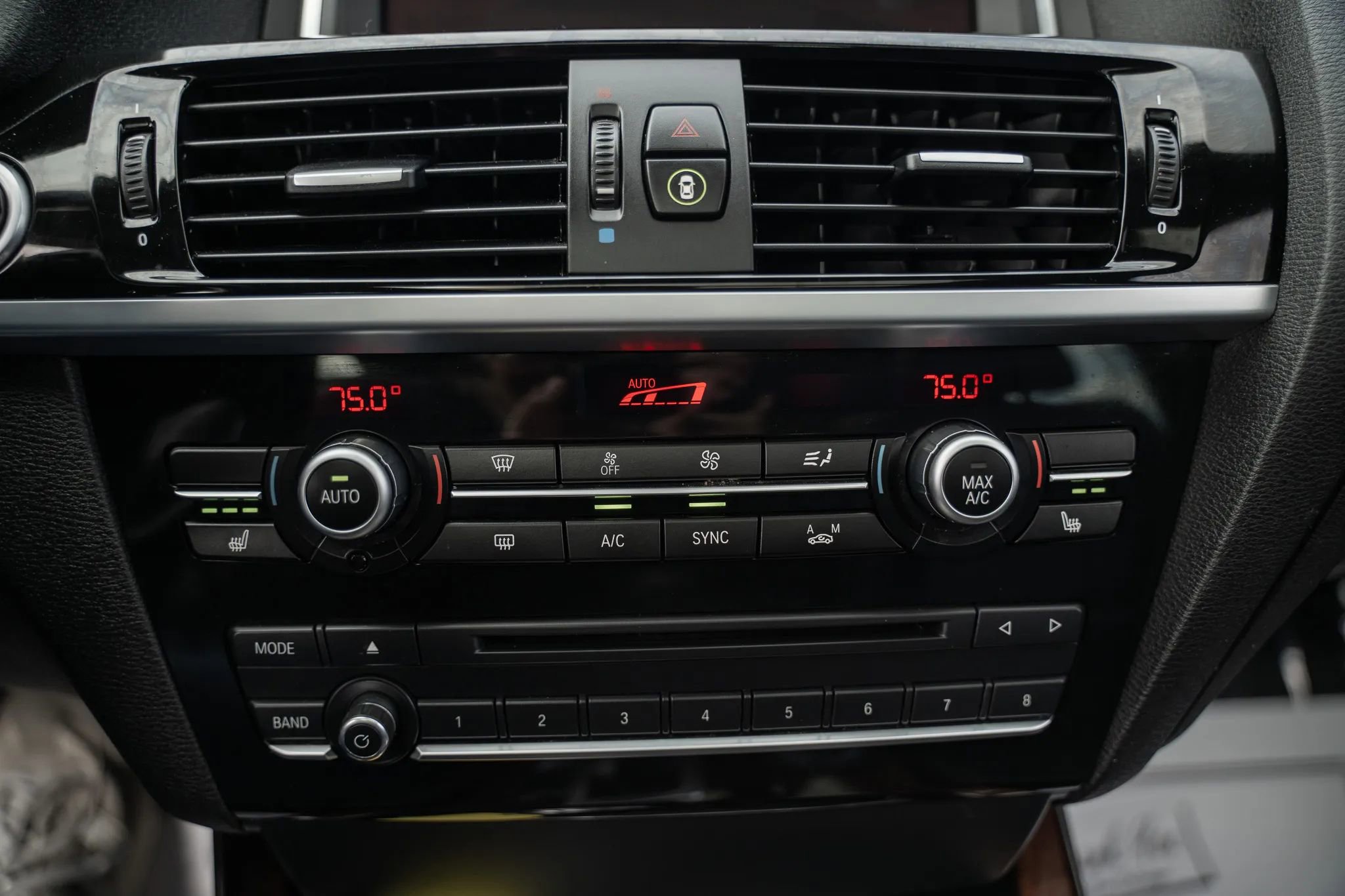 Used 2016 BMW X3 xDrive35i w/ Technology Package image 27