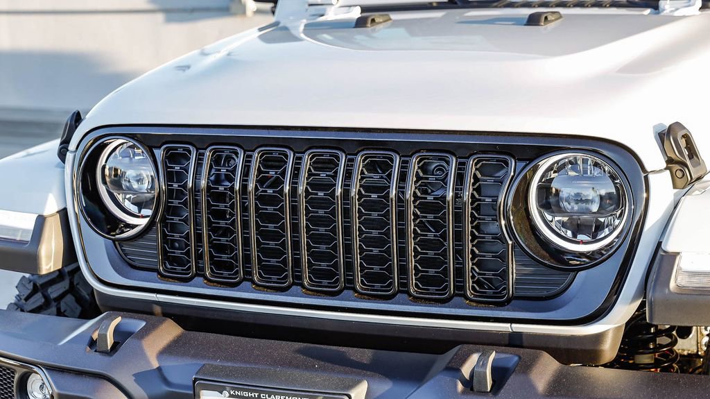 New 2026 Jeep Gladiator Willys image 5