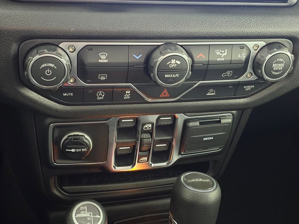 New 2026 Jeep Gladiator Sport image 21