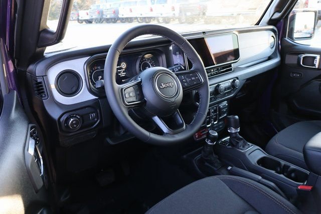 New 2026 Jeep Gladiator Sport AWD/4WD image 13