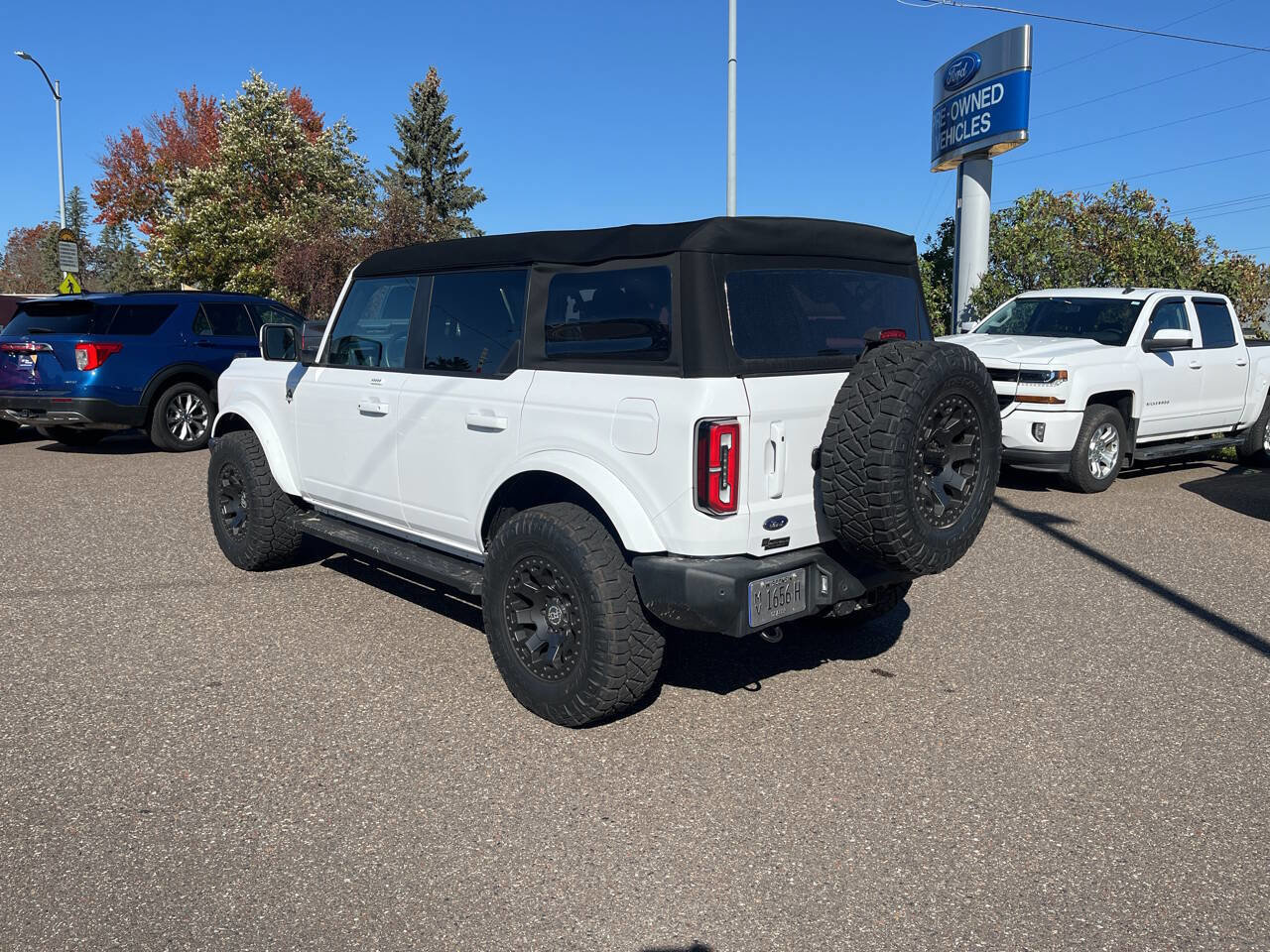 Used 2023 Ford Bronco Outer Banks image 5