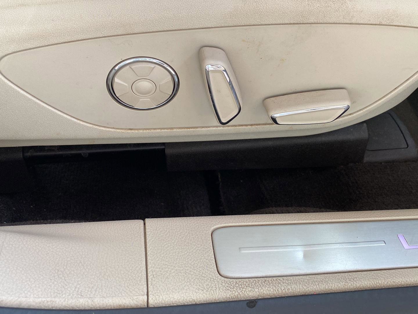 Used 2019 Lincoln MKZ Reserve w/ Luxury Package image 19