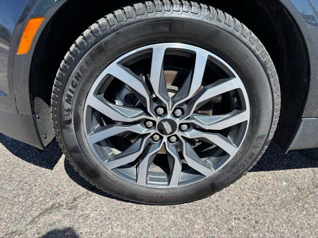 Used 2021 Cadillac XT5 Sportv w/ LPO, Floor Liner Package AWD/4WD image 11