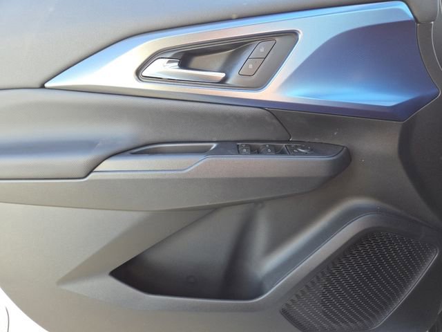 New 2026 Chevrolet Equinox EV LT image 31