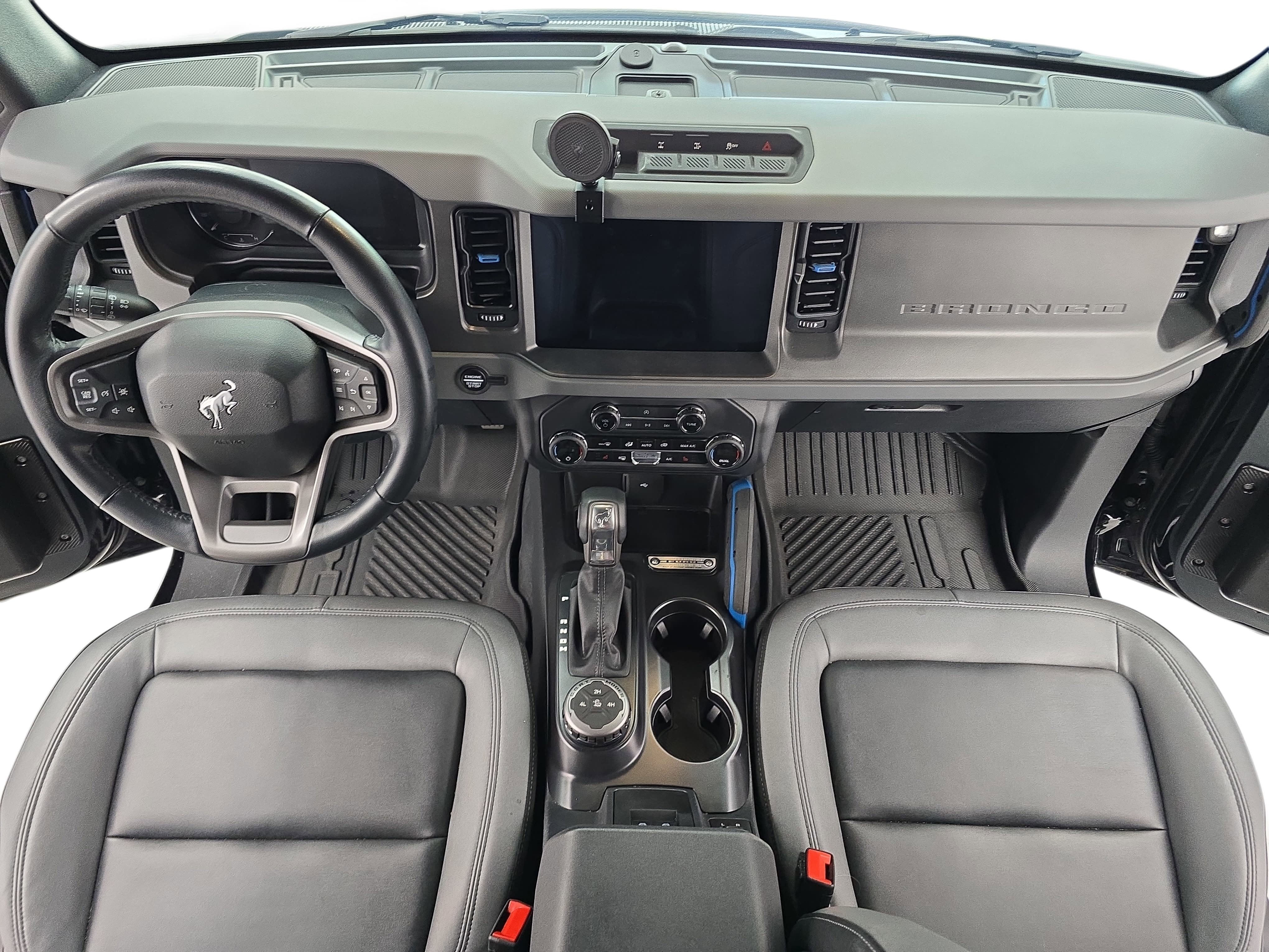 Used 2024 Ford Bronco Black Diamond AWD/4WD image 9