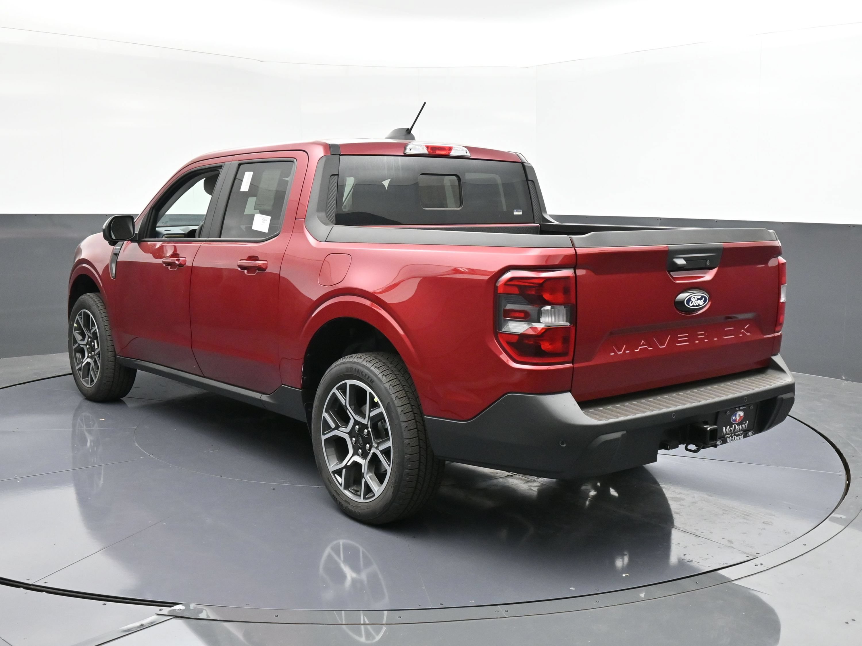 Used 2025 Ford Maverick Lariat AWD/4WD image 6