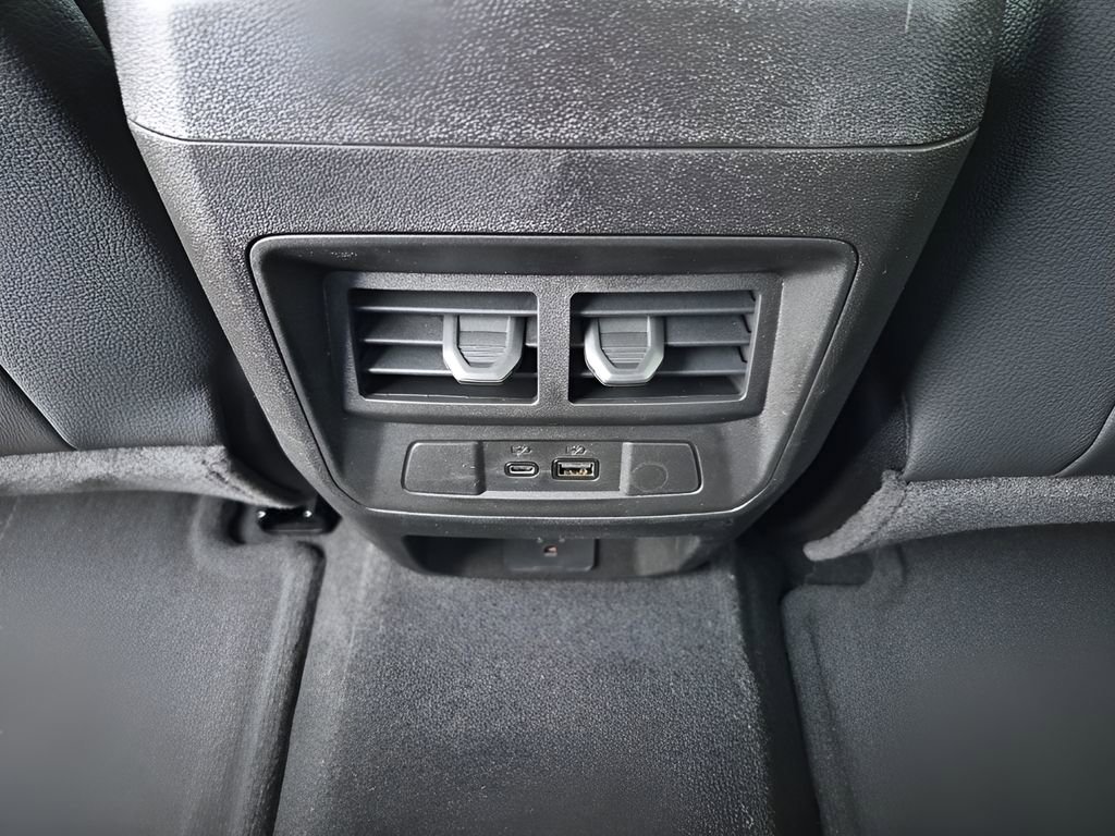 New 2026 GMC Canyon Denali image 21