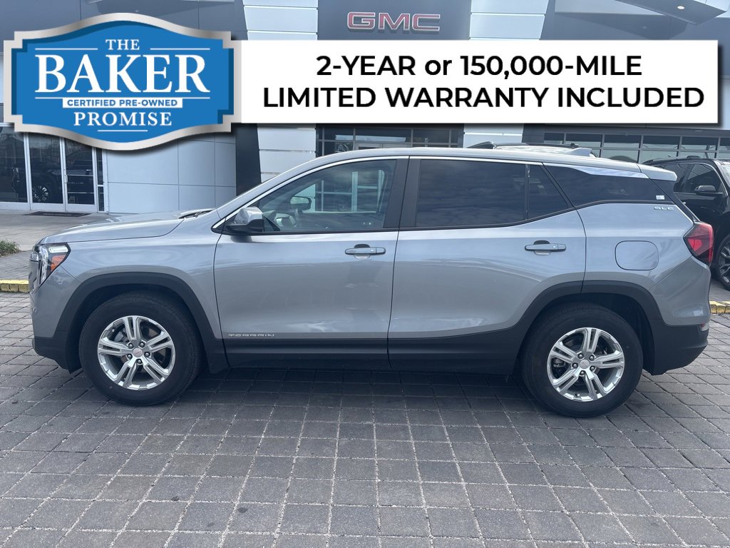 Used 2024 GMC Terrain SLE video 1