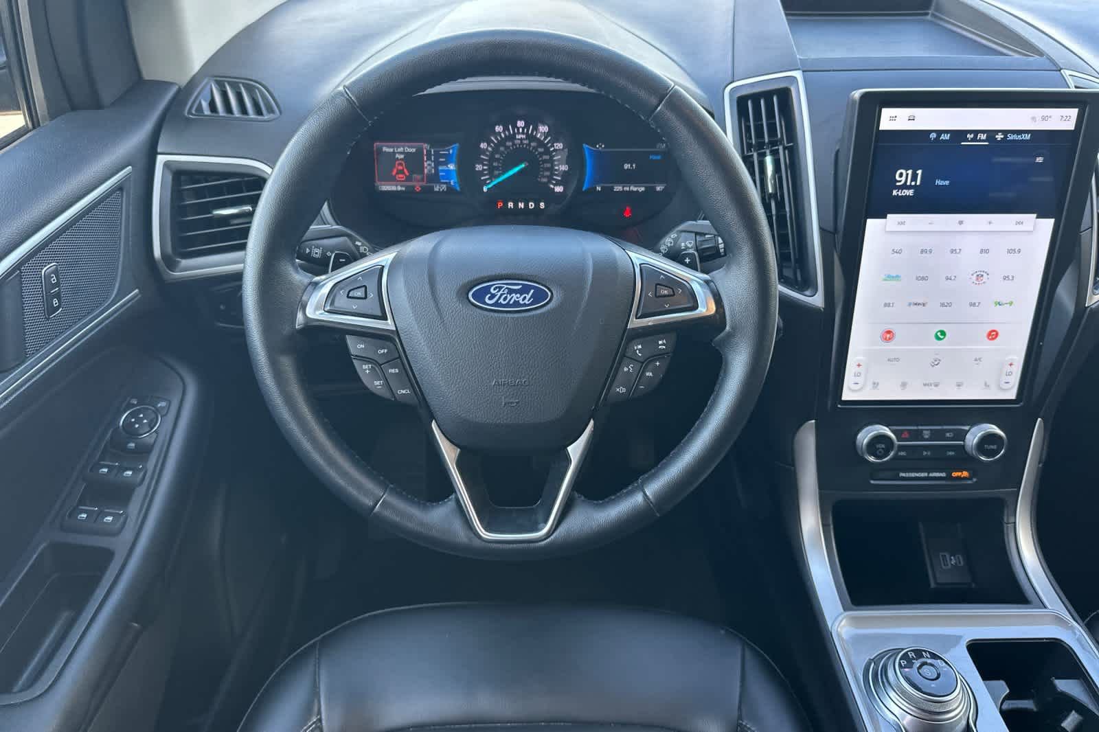 Certified 2024 Ford Edge SEL w/ Convenience Package image 15