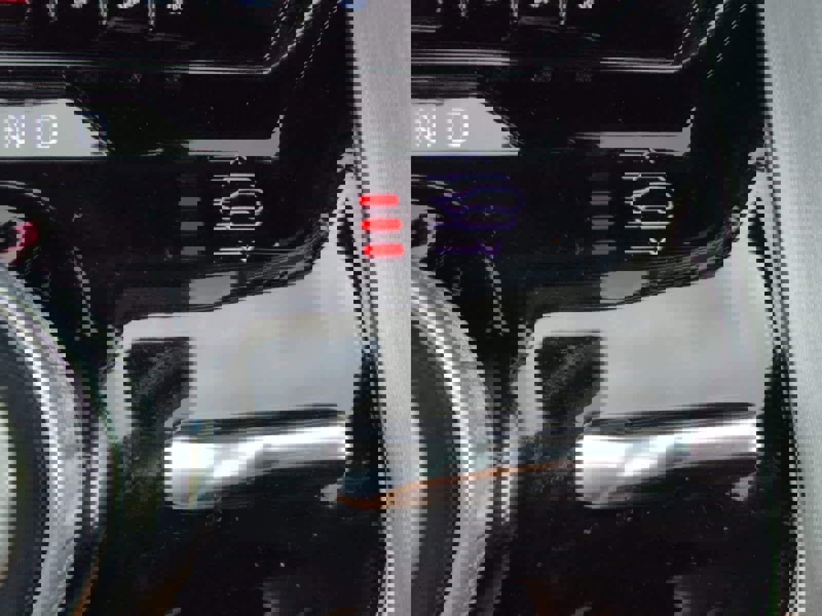 Used 2025 Jeep Wagoneer Series III w/ Premium Group I image 23