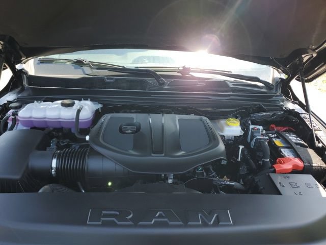 Used 2026 RAM 1500 Laramie AWD/4WD image 11