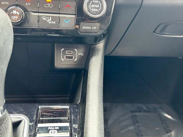 Certified 2022 Jeep Compass Limited AWD/4WD image 24