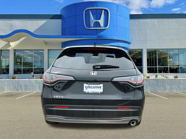 Used 2025 Honda HR-V Sport image 5
