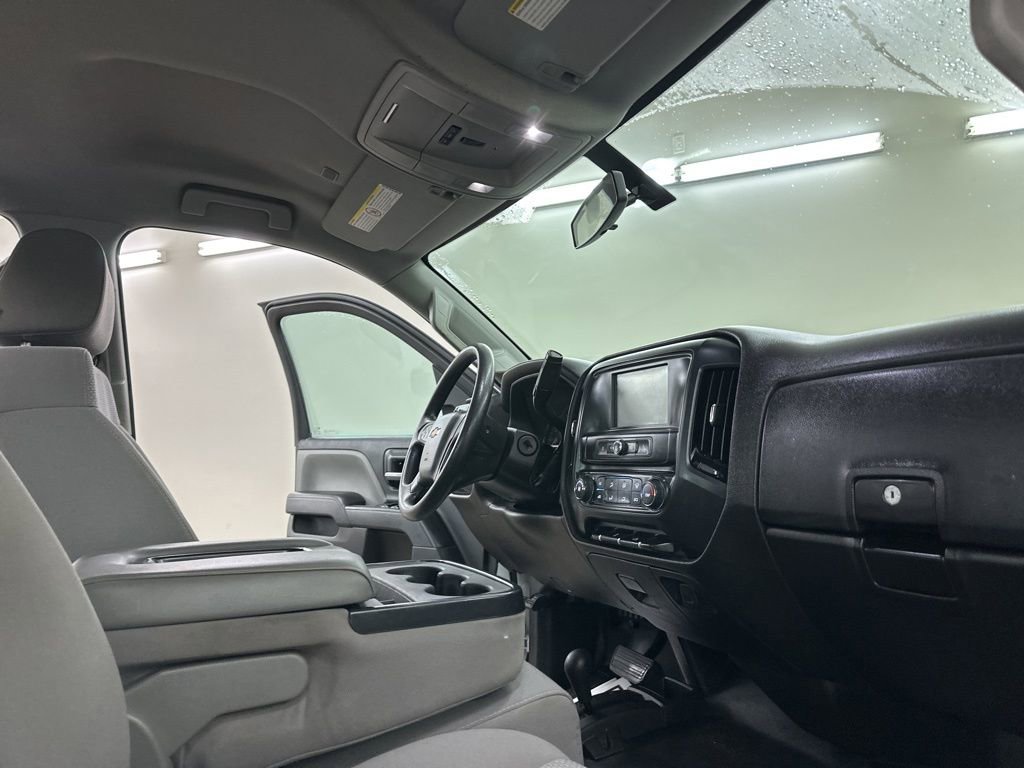 Used 2019 Chevrolet Silverado 2500 W/T w/ Snow Plow Prep Package image 18