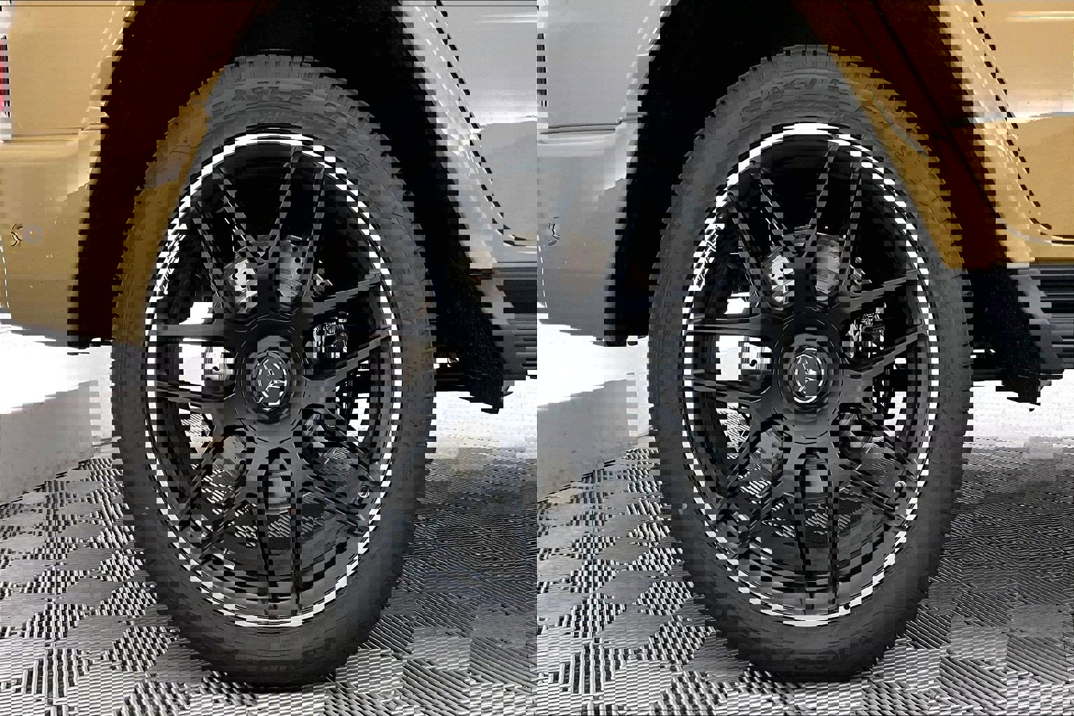 New 2026 Mercedes-Benz G 63 AMG 4MATIC image 10