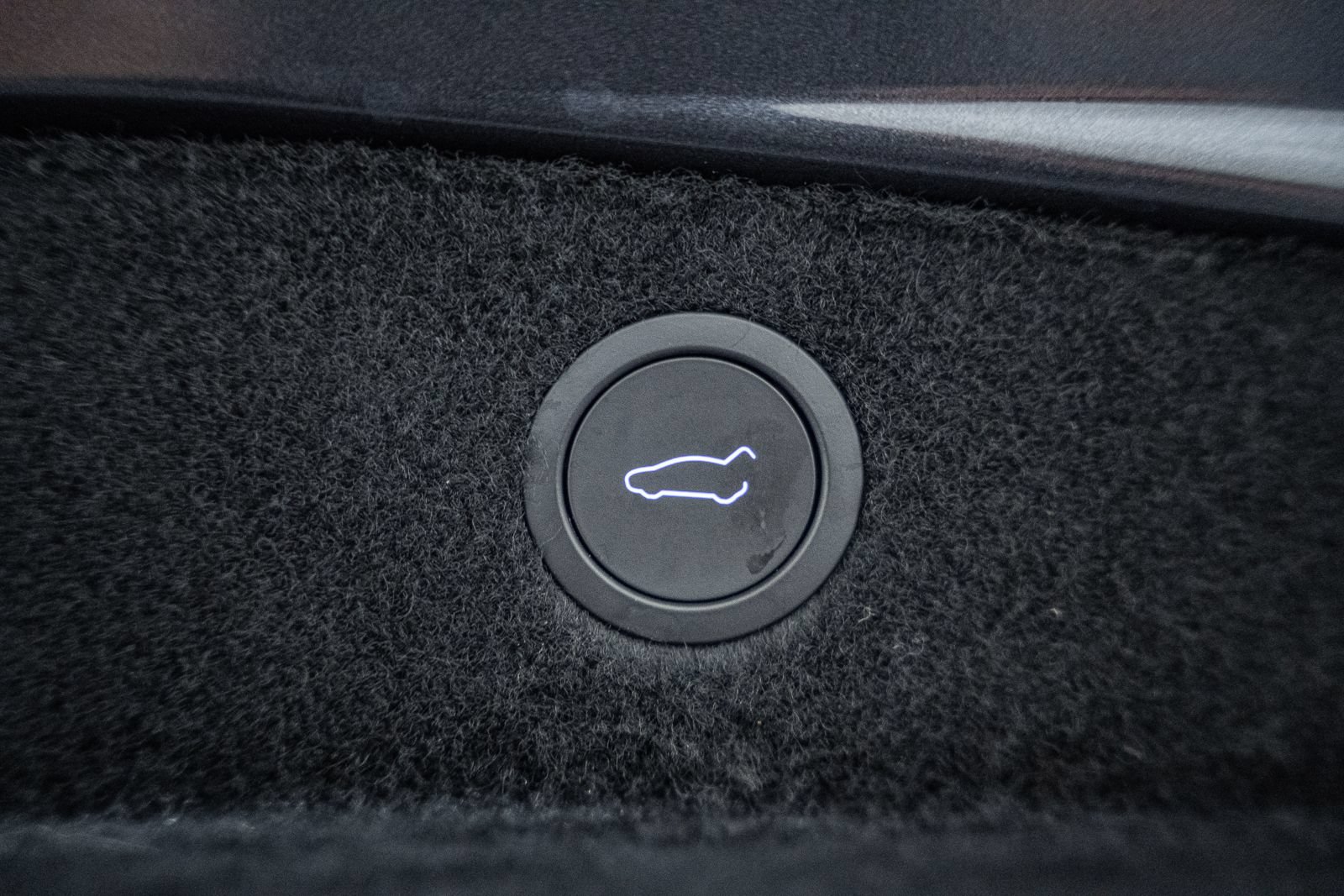 Used 2025 Tesla Model 3 Long Range RWD image 8