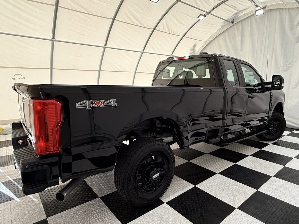 New 2026 Ford F350 4x4 SuperCab Super Duty image 5