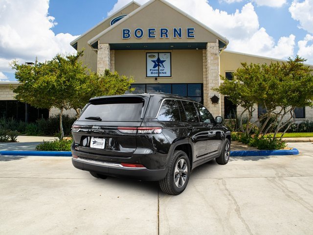 Used 2024 Jeep Grand Cherokee Limited 4xe image 5