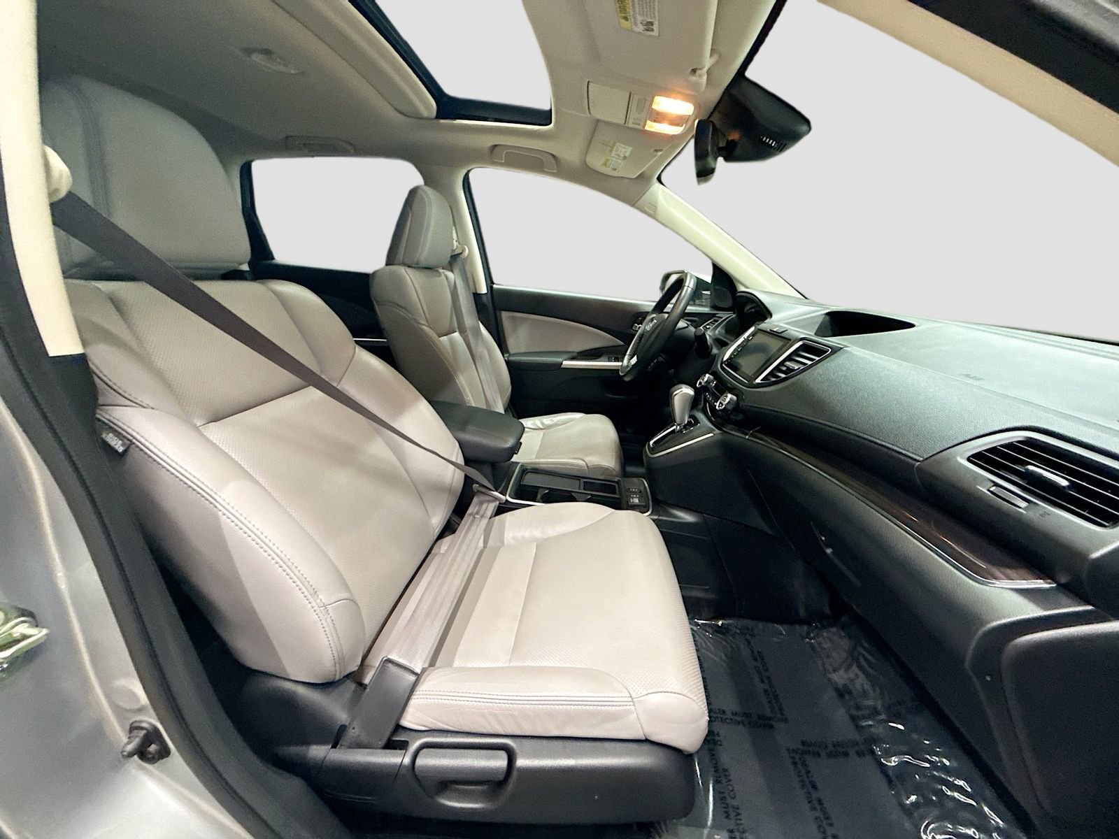 Used 2016 Honda CR-V Touring image 29