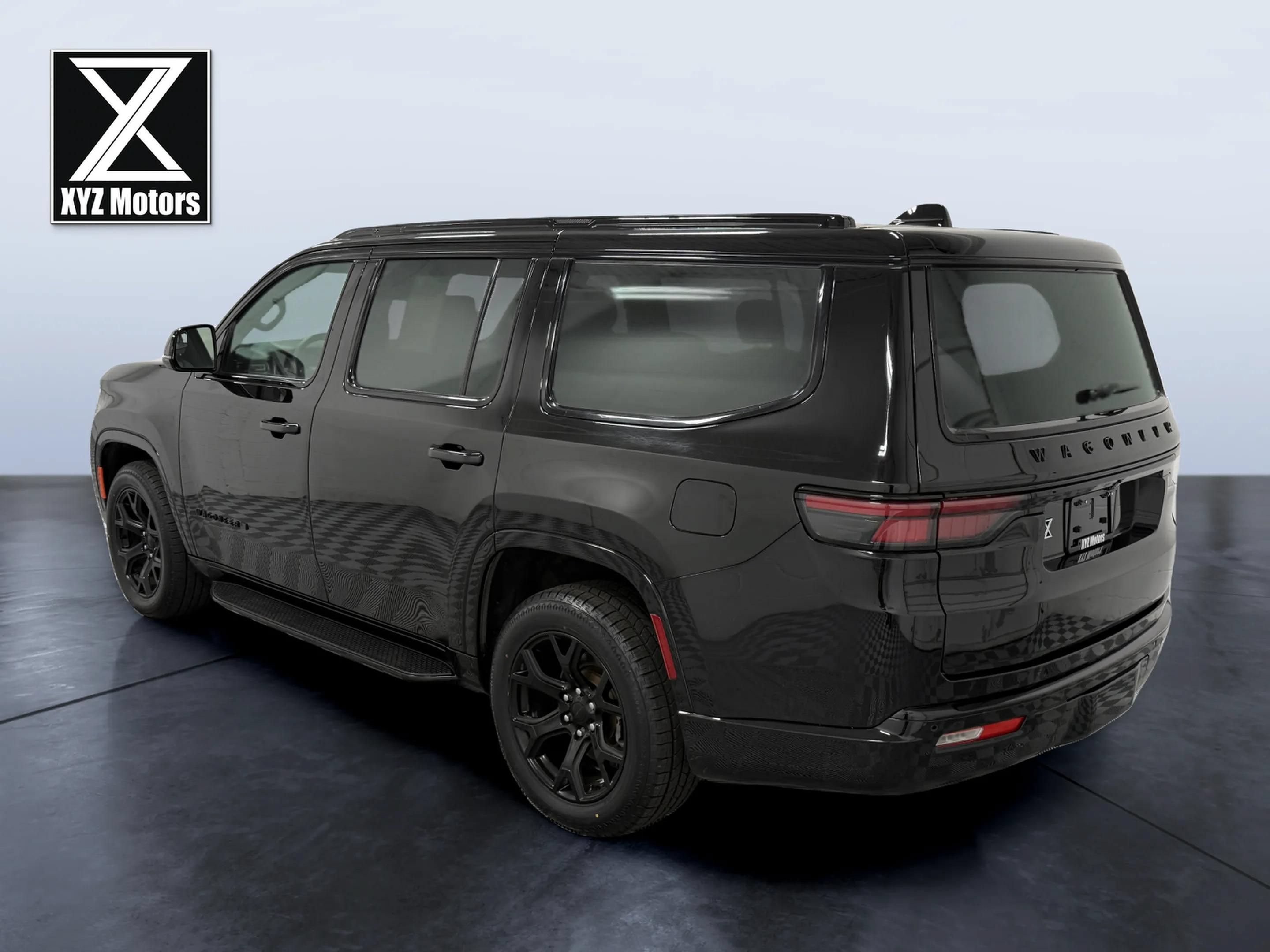 Used 2024 Jeep Wagoneer Series II AWD/4WD image 4