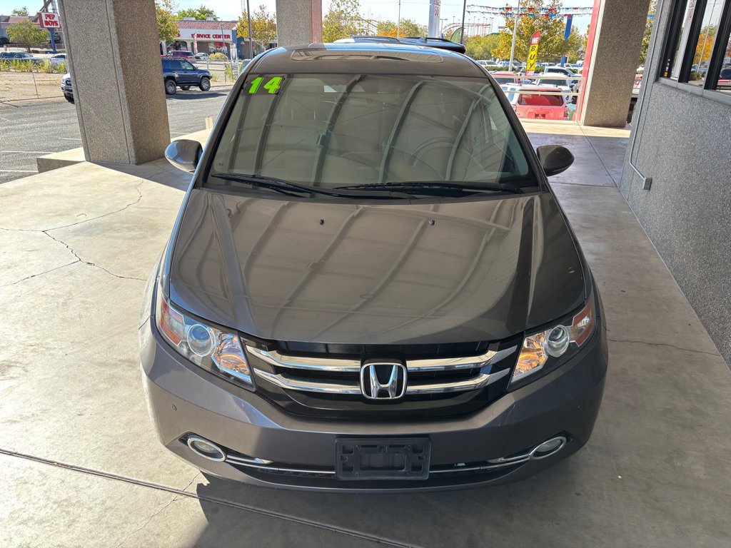 Used 2014 Honda Odyssey Touring Elite image 48