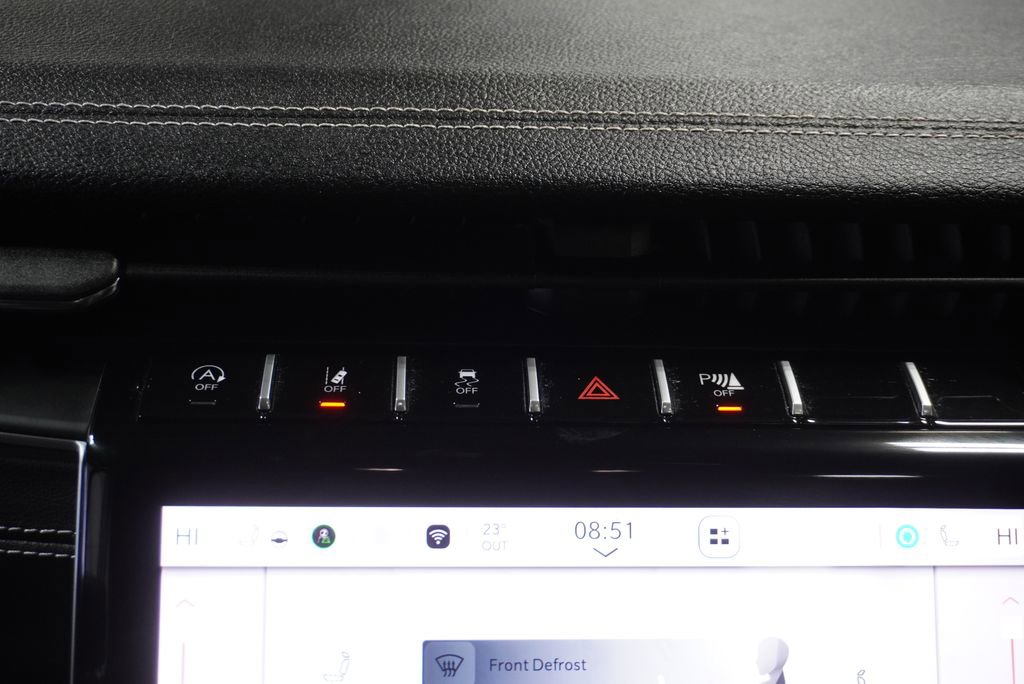 Used 2024 Jeep Grand Cherokee Limited w/ Luxury Tech Group II image 21