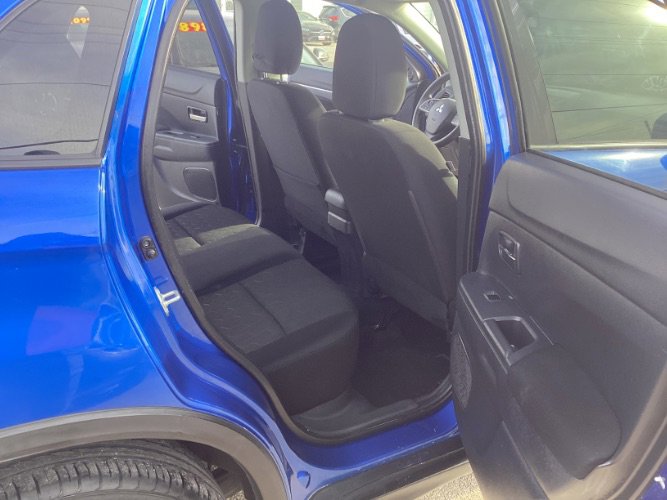 Used 2020 Mitsubishi Outlander Sport ES image 9