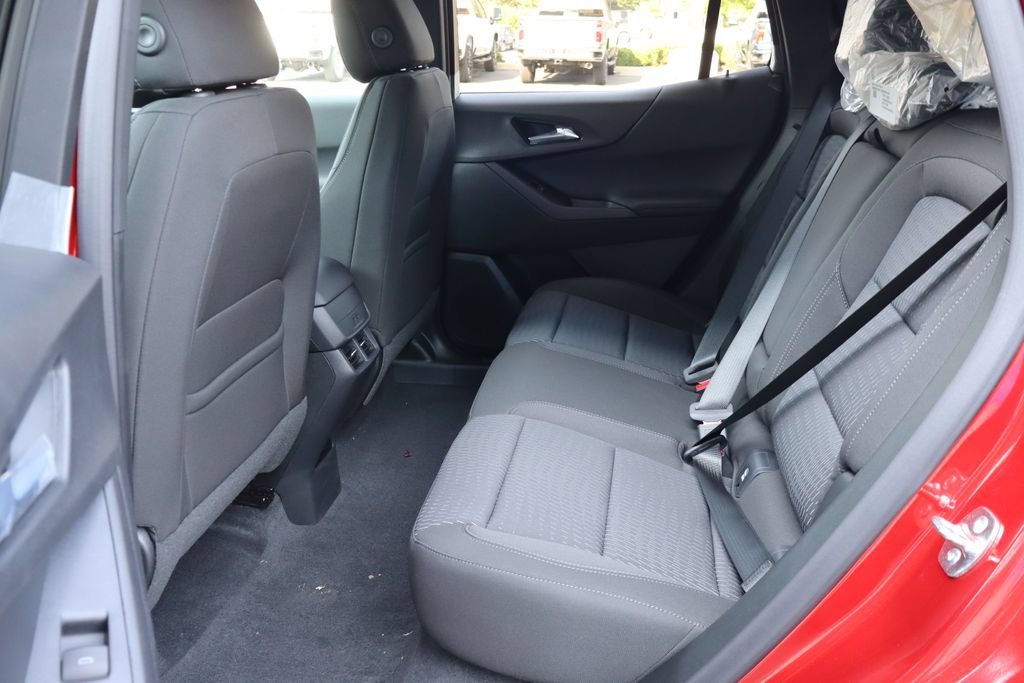 New 2027 Chevrolet Equinox LT FWD image 20