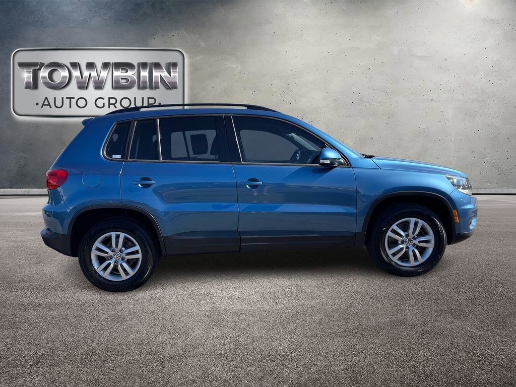 Used 2017 Volkswagen Tiguan S FWD image 4