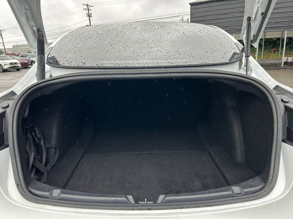 Used 2022 Tesla Model 3 Long Range AWD/4WD image 18