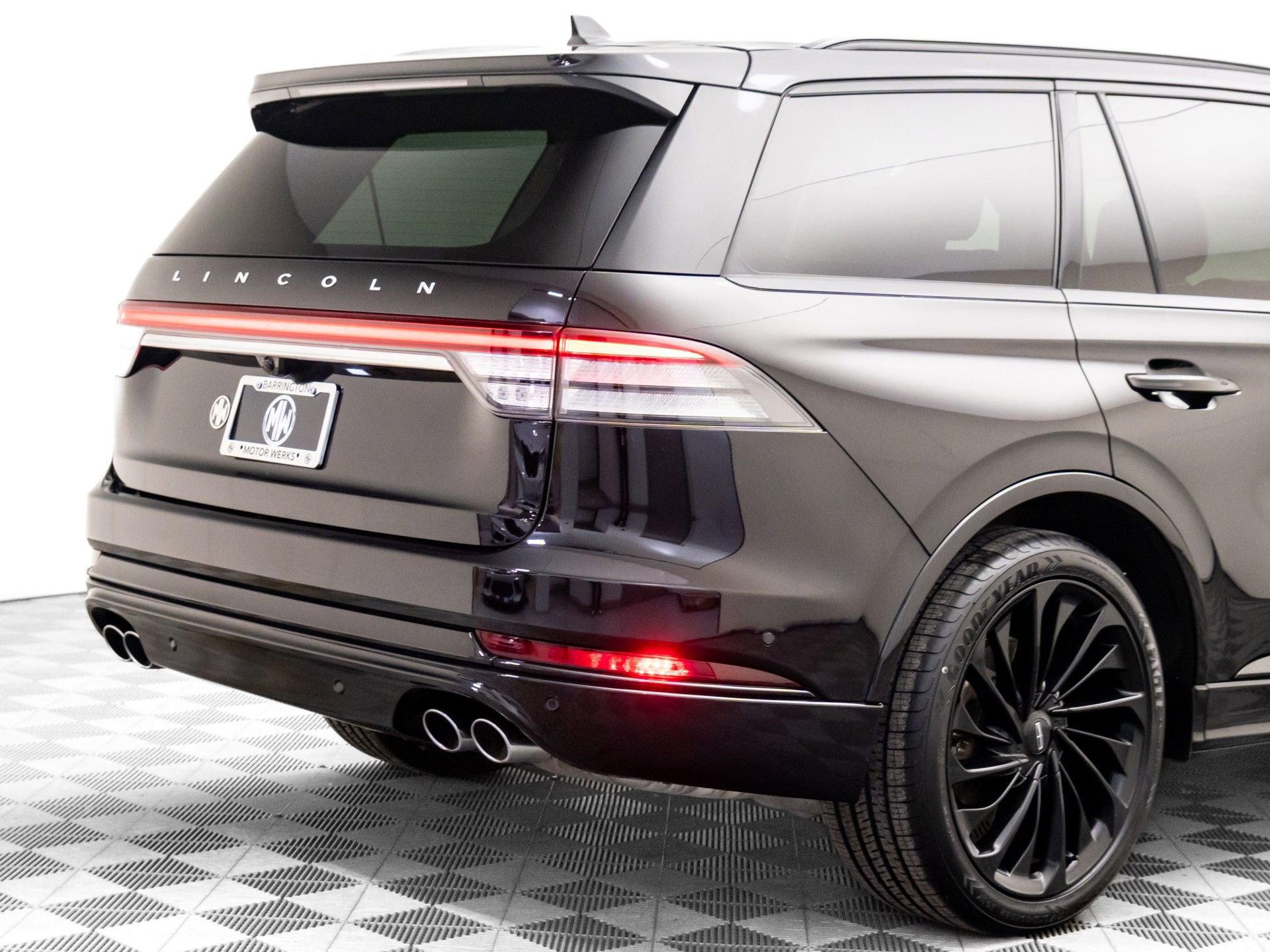 Used 2023 Lincoln Aviator Reserve w/ Equipment Group 201A image 36