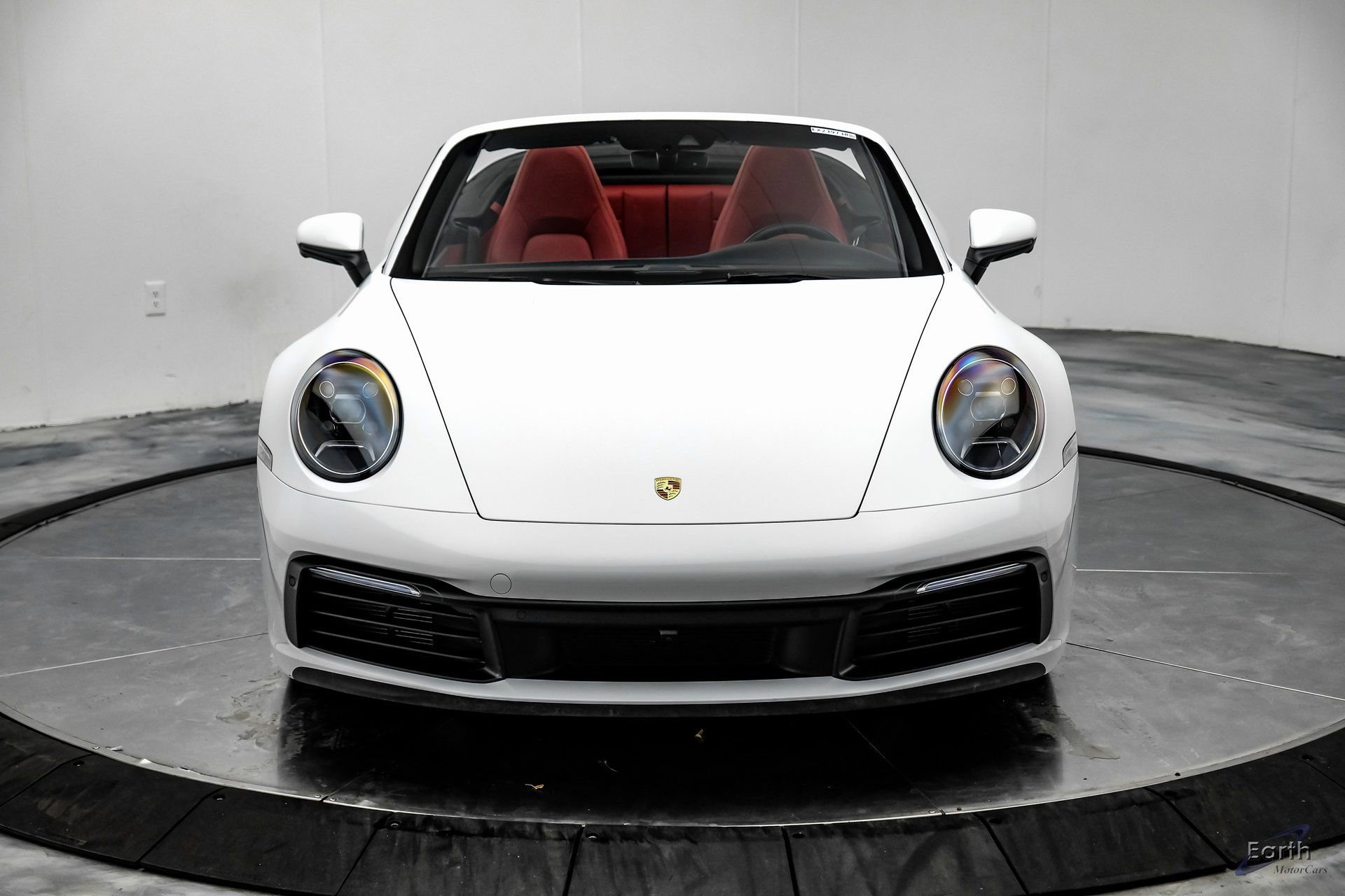 Used 2021 Porsche 911 Carrera 4 image 33