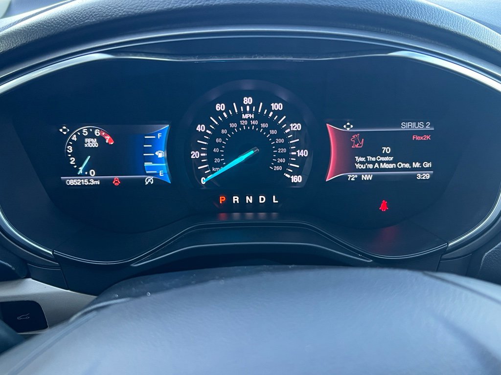 Used 2020 Ford Fusion SE image 23